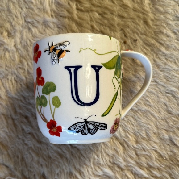 Anthropologie Monarch Monogram Mug letter U - Picture 7 of 14